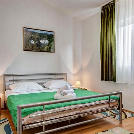 Apartment Jelcic Podstrana Exterior photo
